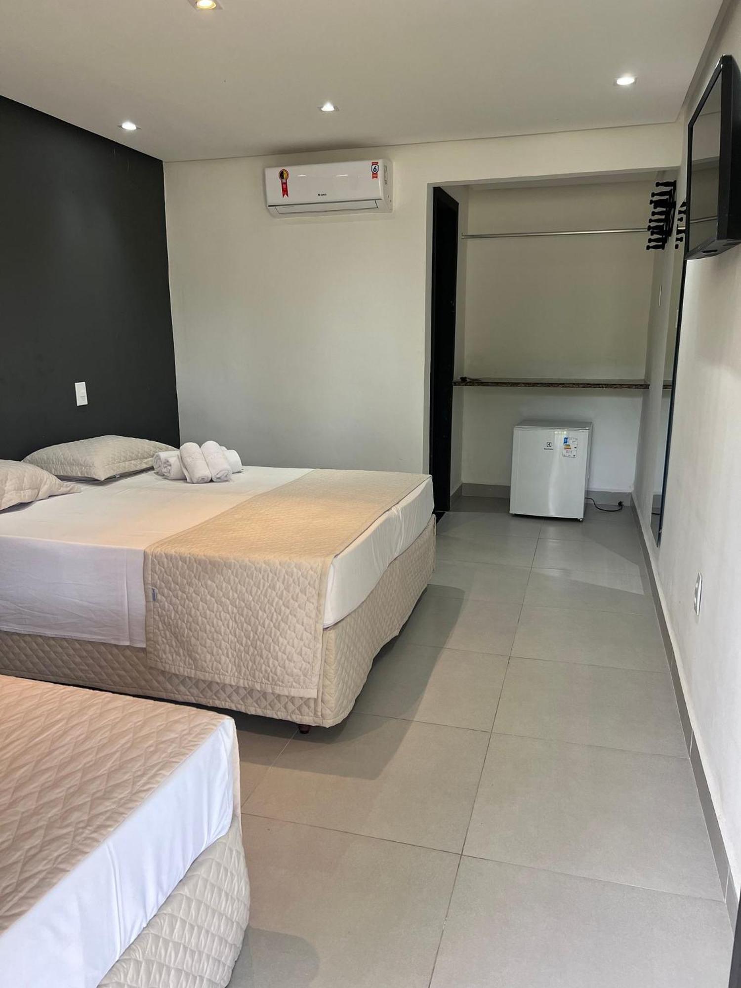 O Beira Mar Praia Hotel Esta Localizado Na Orla, Na Praia De Taperapuan, Cafe Incluso, Wi-Fi 500Mb, Piscinas, Estacionamento Privativo, Ar Condicionado Split, Smart Tv, Frigobar, Porto Seguro Buitenkant foto